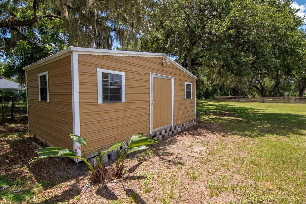 3823 Ancient Oak Trail Plant City FL 33565