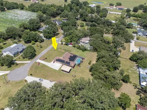3823 Ancient Oak Trail Plant City FL 33565