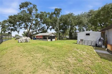 404 Eaker Street Auburndale FL 33823