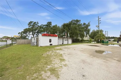 404 Eaker Street Auburndale FL 33823