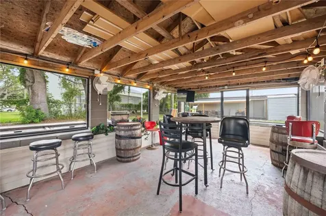 404 Eaker Street Auburndale FL 33823