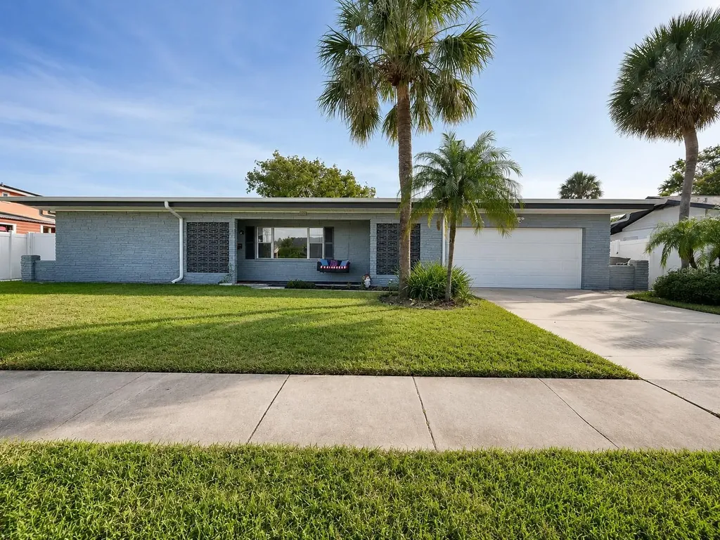 6004 Memorial Highway Tampa FL 33615