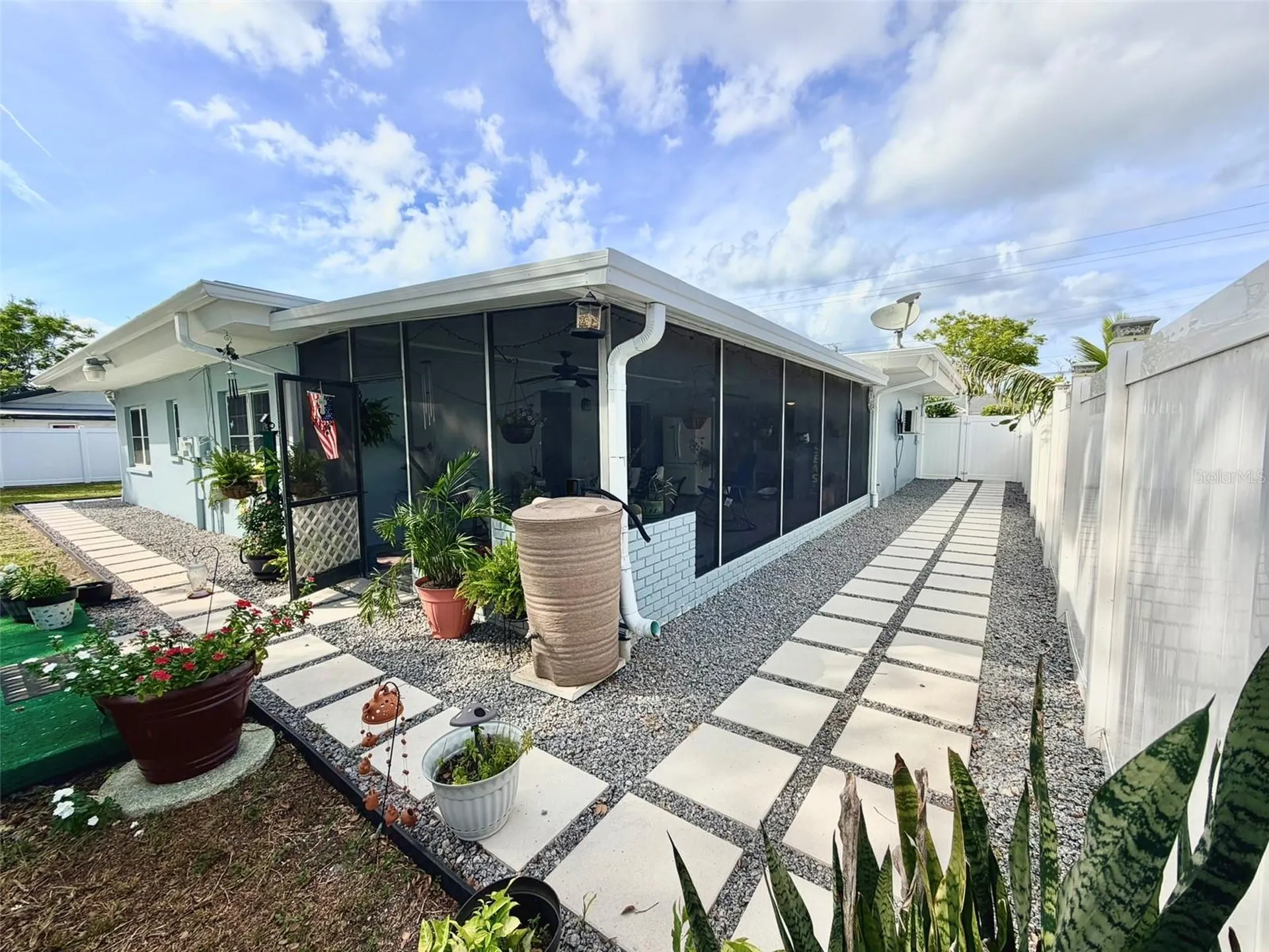 6004 Memorial Highway Tampa FL 33615