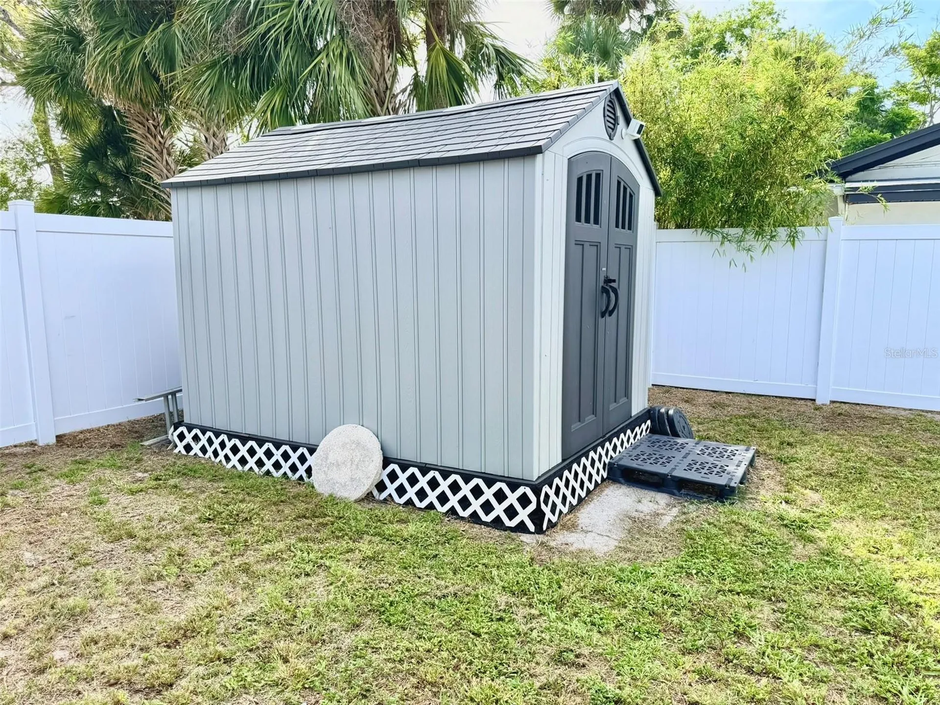 6004 Memorial Highway Tampa FL 33615