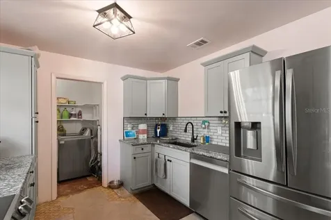 1636 NW 34th Place Gainesville FL 32605