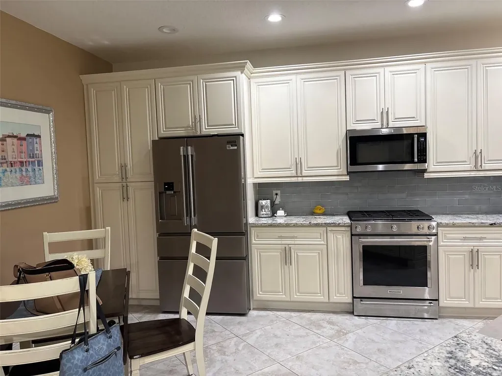 30335 Lettingwell Circle Wesley Chapel FL 33543