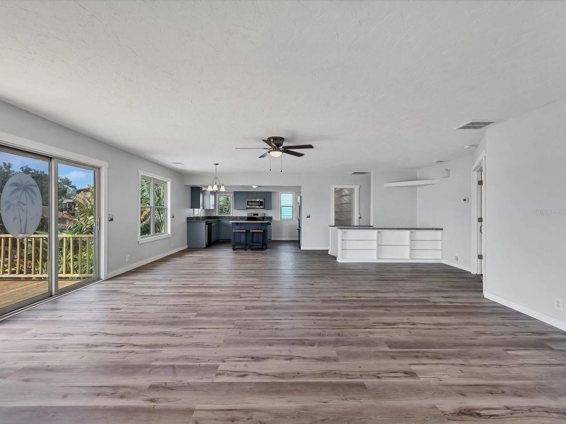 4212 3rd Avenue NE Bradenton FL 34208