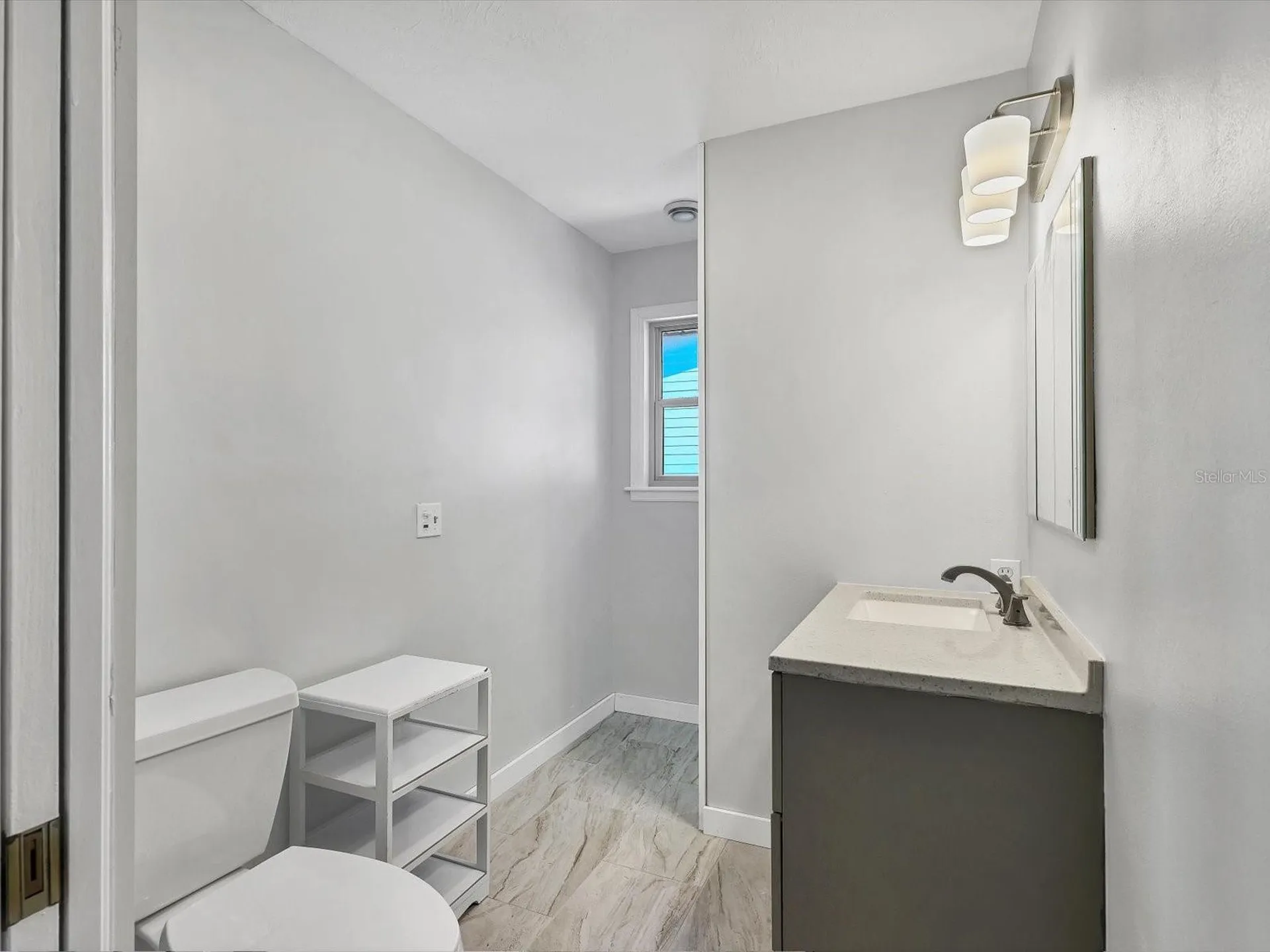 4212 3rd Avenue NE Bradenton FL 34208