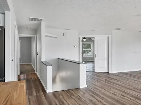 4212 3rd Avenue NE Bradenton FL 34208