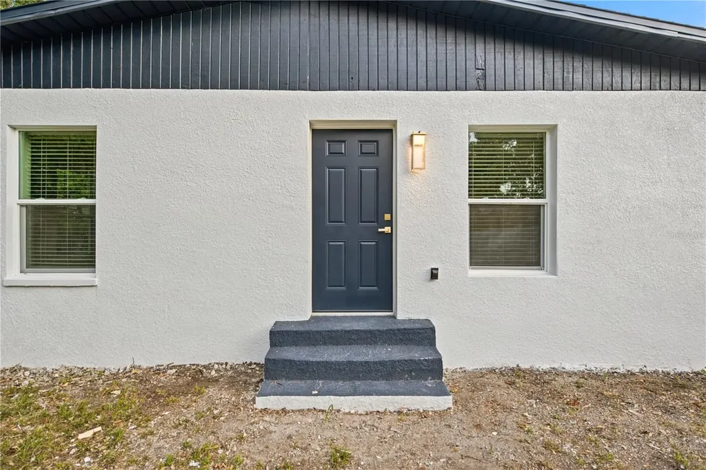 2908 E 26th Avenue Tampa FL 33605