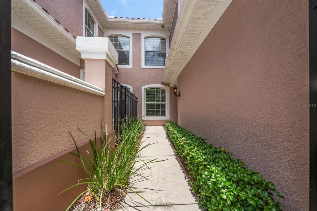 853 Lantern Way Clearwater FL 33765