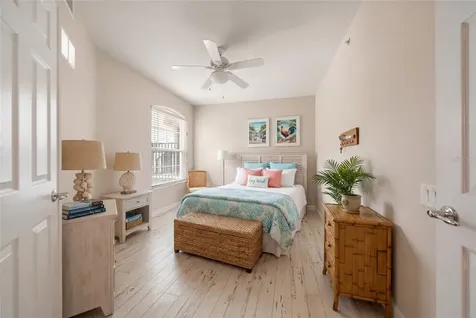 853 Lantern Way Clearwater FL 33765
