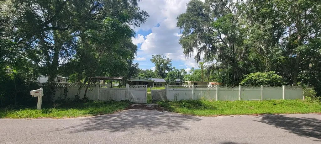 4651 SE 135th Place Summerfield FL 34491