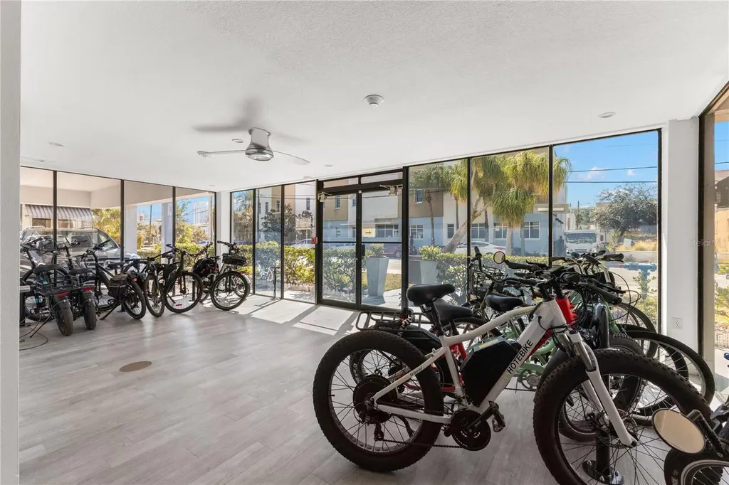 841 4th Avenue N St Petersburg FL 33701