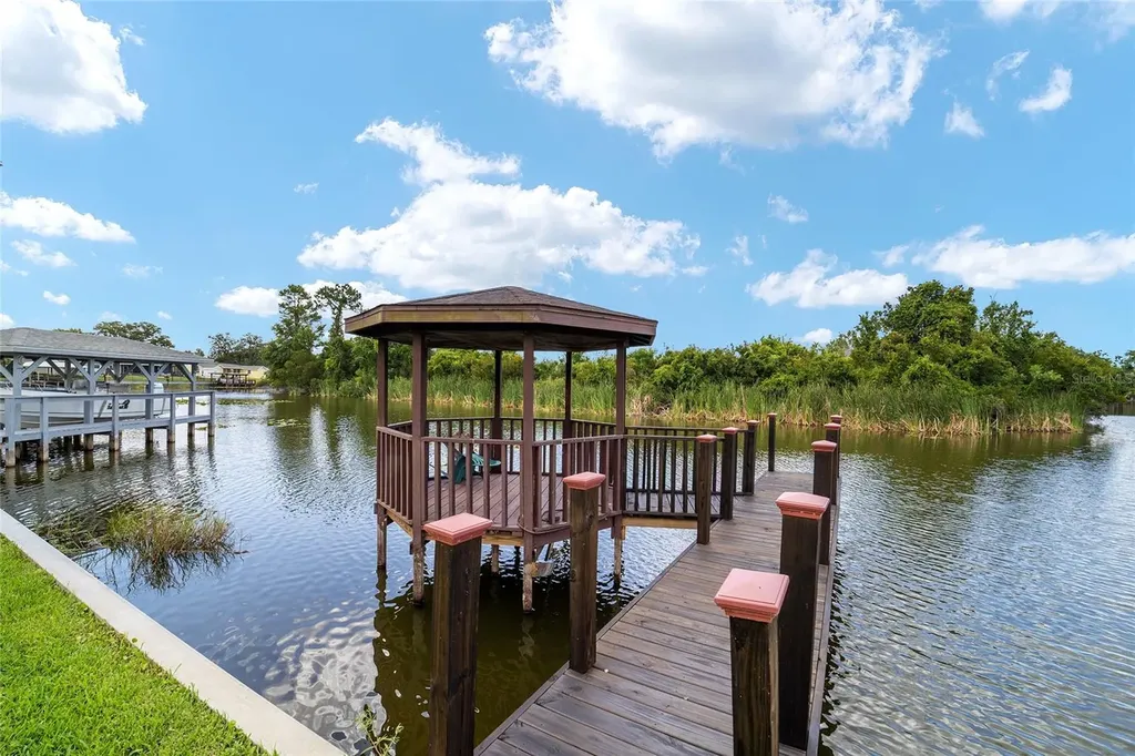 5330 Kings Court Fruitland Park FL 34731
