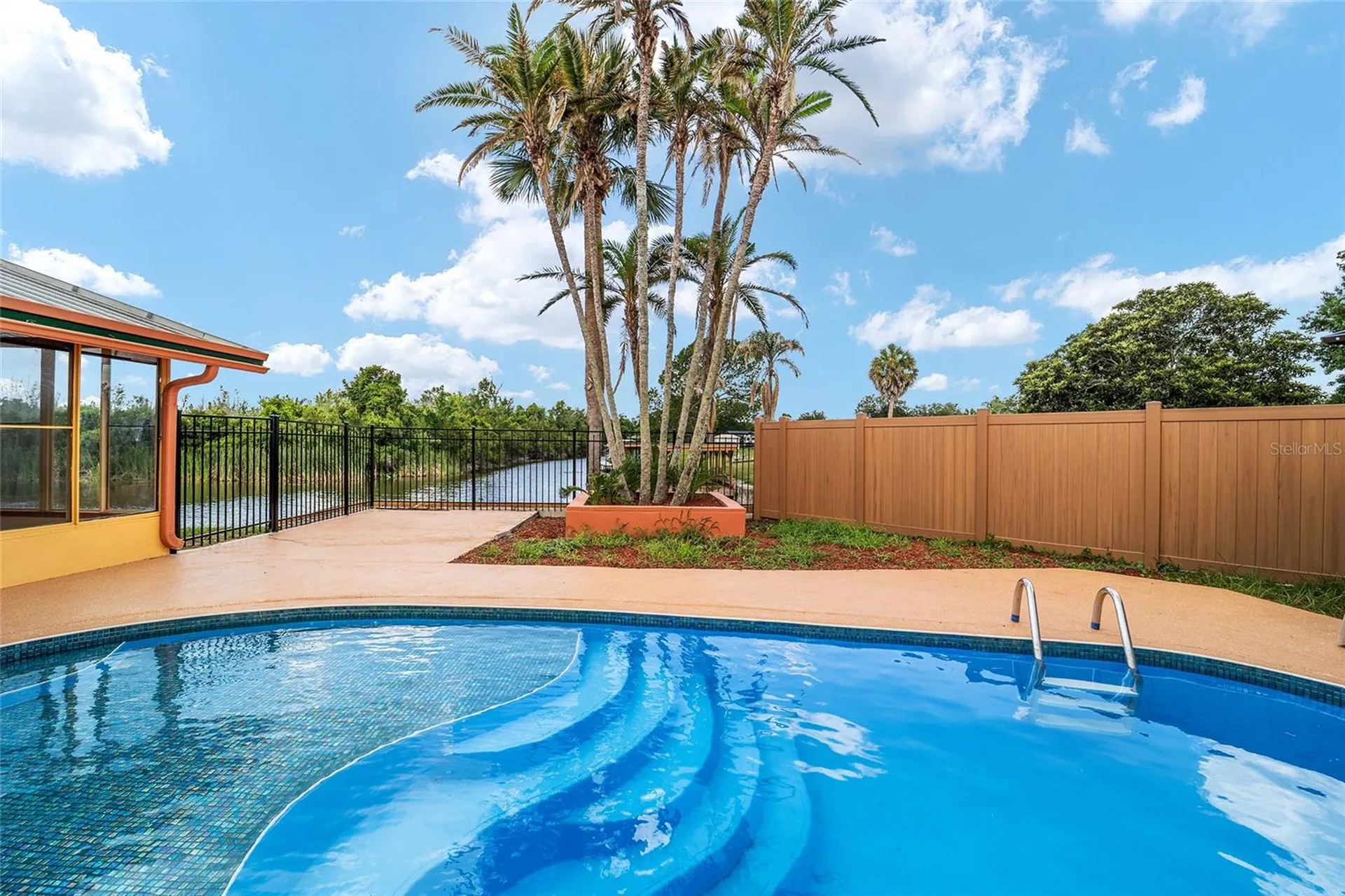 5330 Kings Court Fruitland Park FL 34731