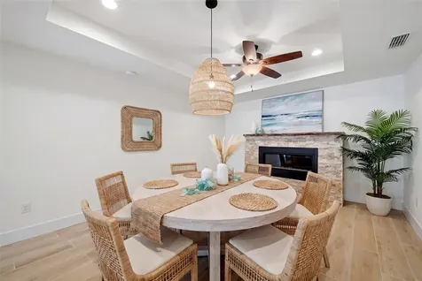 7039 Hibiscus Avenue S South Pasadena FL 33707