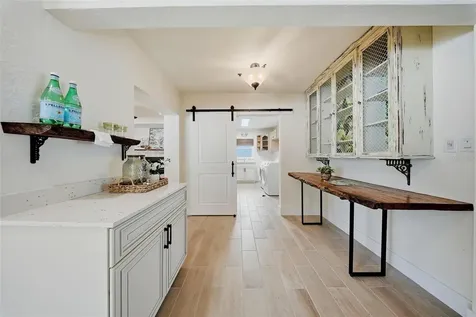 7039 Hibiscus Avenue S South Pasadena FL 33707