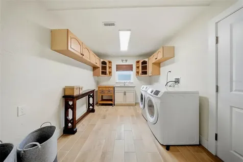7039 Hibiscus Avenue S South Pasadena FL 33707