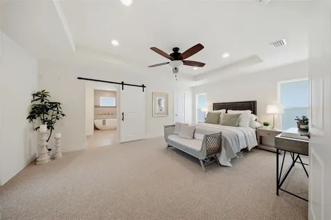 7039 Hibiscus Avenue S South Pasadena FL 33707
