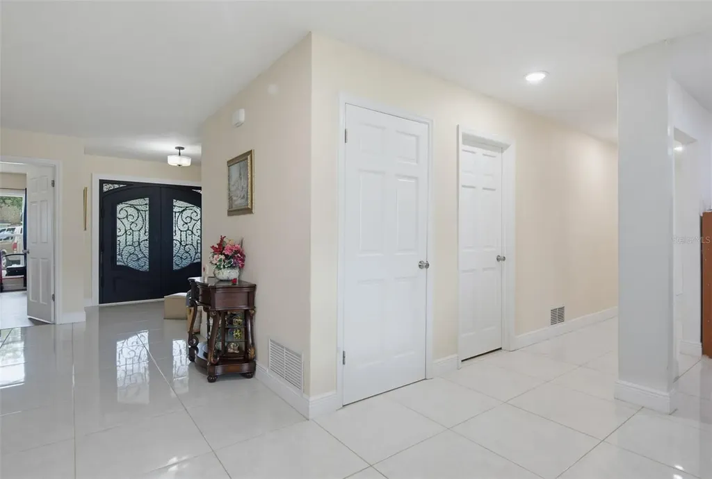 33 Sandcastle Drive Ormond Beach FL 32176
