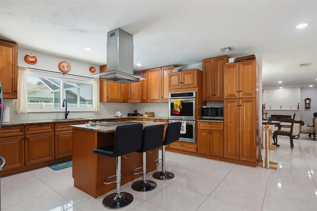 33 Sandcastle Drive Ormond Beach FL 32176