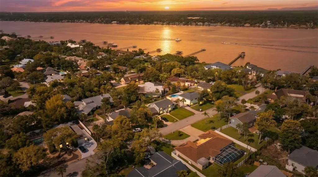 33 Sandcastle Drive Ormond Beach FL 32176
