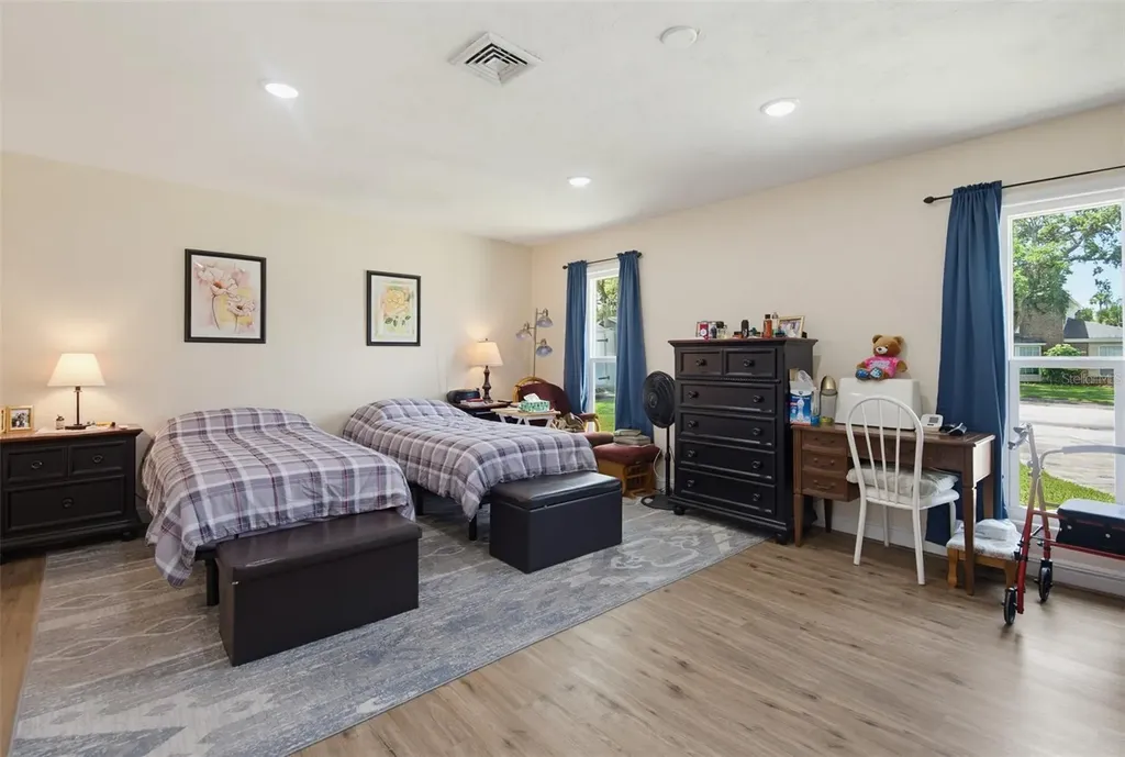 33 Sandcastle Drive Ormond Beach FL 32176
