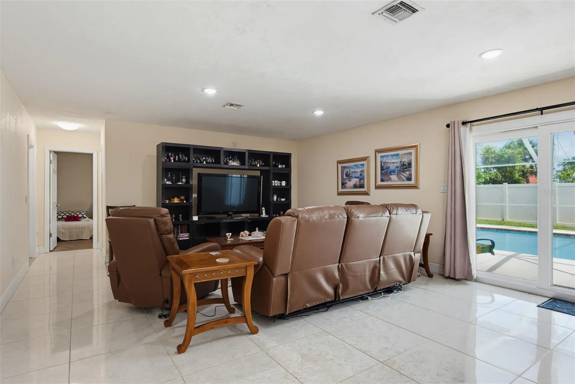 33 Sandcastle Drive Ormond Beach FL 32176