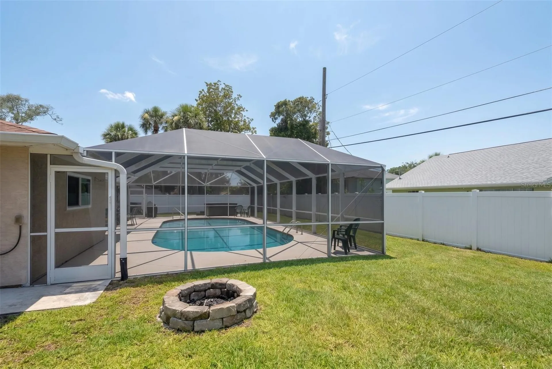 33 Sandcastle Drive Ormond Beach FL 32176