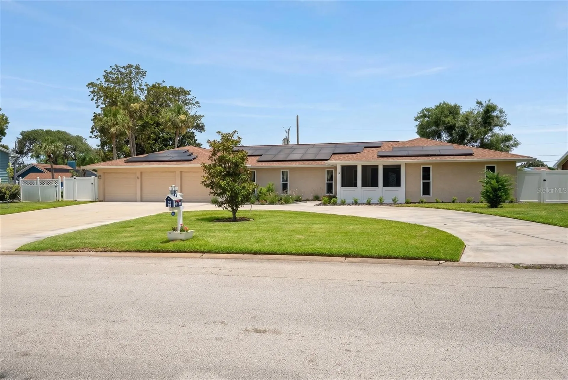 33 Sandcastle Drive Ormond Beach FL 32176