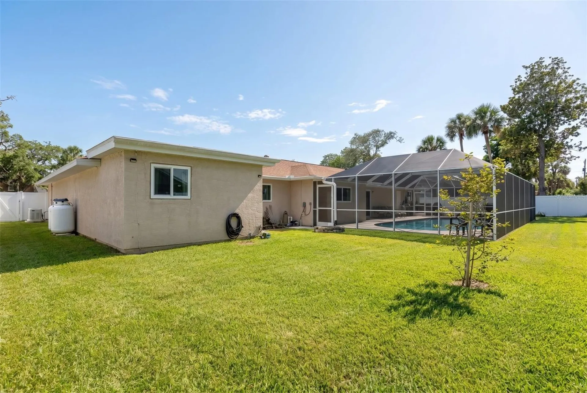 33 Sandcastle Drive Ormond Beach FL 32176