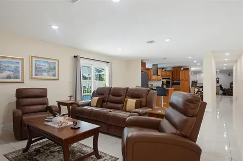 33 Sandcastle Drive Ormond Beach FL 32176