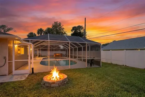 33 Sandcastle Drive Ormond Beach FL 32176
