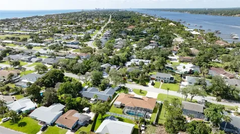 33 Sandcastle Drive Ormond Beach FL 32176