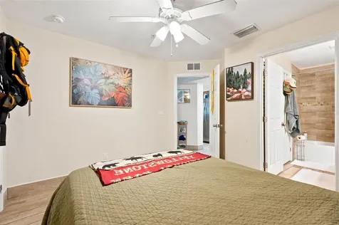 8642 Mallard Reserve Drive Tampa FL 33614