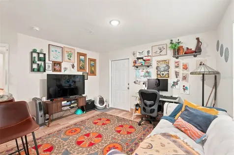 8642 Mallard Reserve Drive Tampa FL 33614
