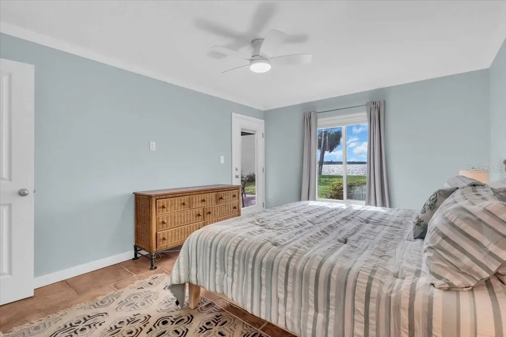 7300 Sunshine Skyway Lane S St Petersburg FL 33711