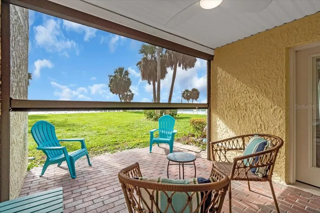 7300 Sunshine Skyway Lane S St Petersburg FL 33711