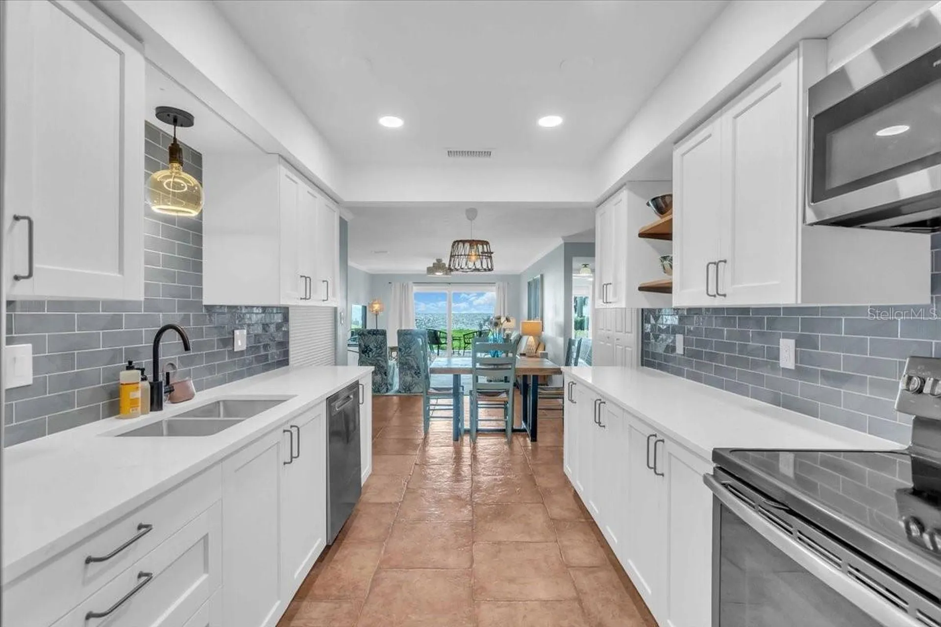 7300 Sunshine Skyway Lane S St Petersburg FL 33711