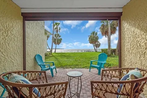 7300 Sunshine Skyway Lane S St Petersburg FL 33711