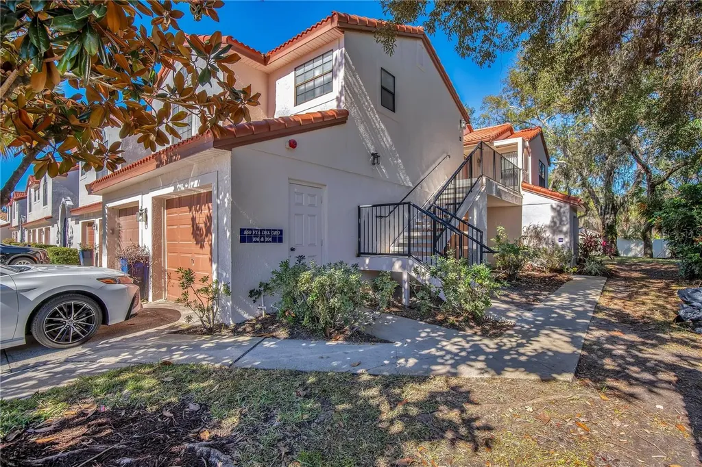 550 Via Del Oro Drive Altamonte Springs FL 32714