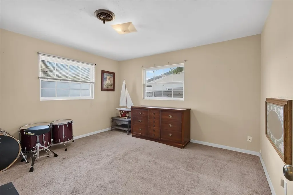 1342 Edmonton Drive Clearwater FL 33756