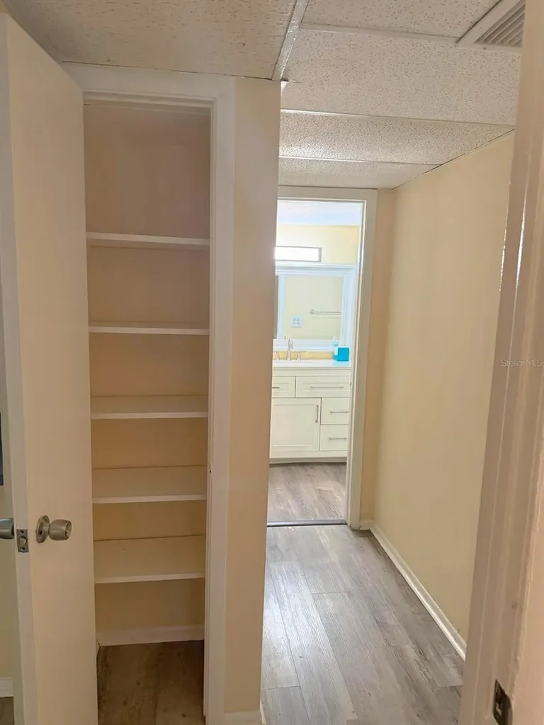 8605 Huron Court Tampa FL 33614