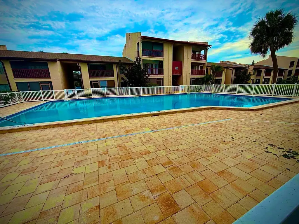8605 Huron Court Tampa FL 33614