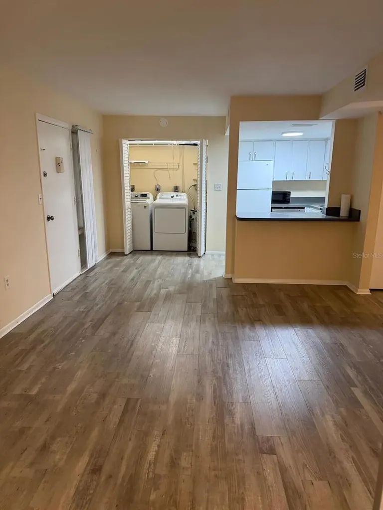 8605 Huron Court Tampa FL 33614