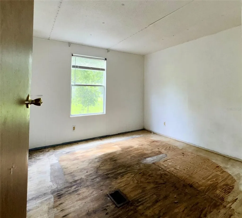 7809 SW 12th Place Bell FL 32619