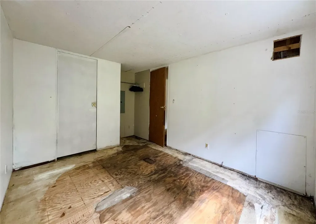 7809 SW 12th Place Bell FL 32619