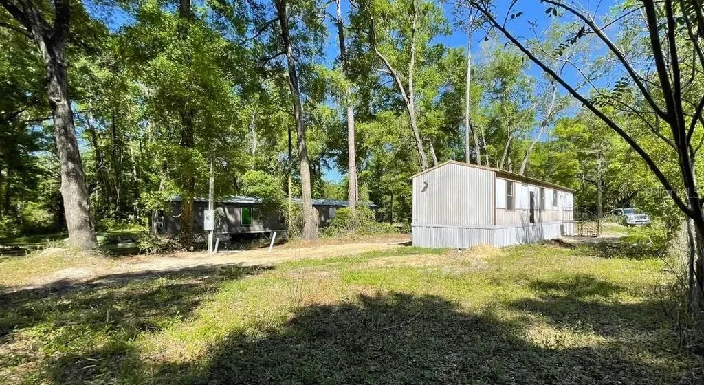 7809 SW 12th Place Bell FL 32619