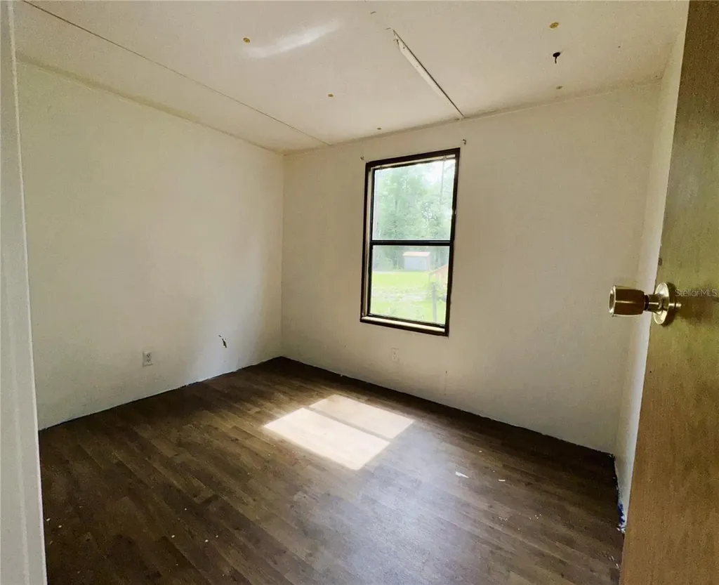 7809 SW 12th Place Bell FL 32619